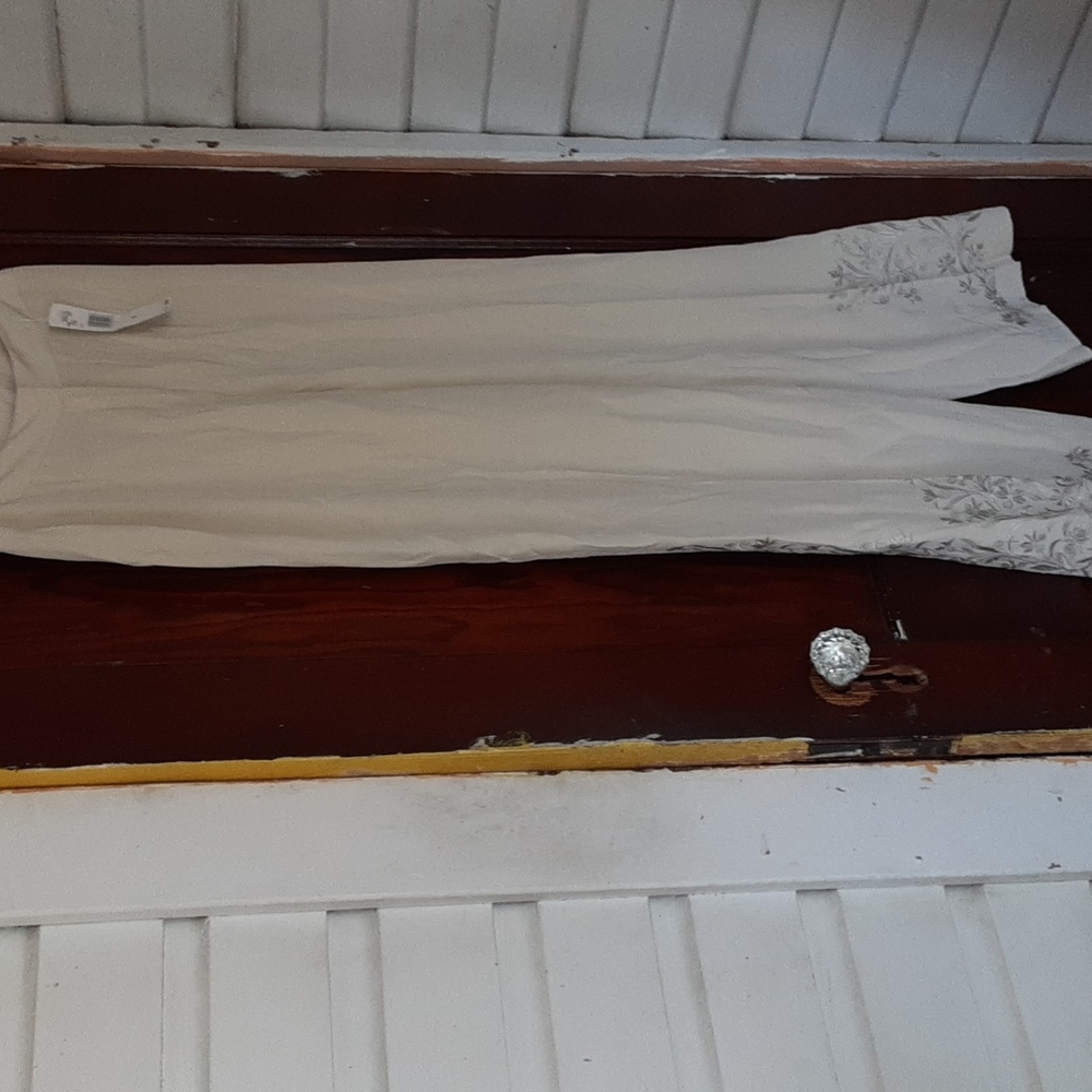 Rena Rowan sz 6 silk & rayon embroidered flare slacks NWT